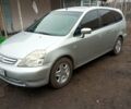 Сірий Хонда Стрім, об'ємом двигуна 2 л та пробігом 243 тис. км за 3700 $, фото 1 на Automoto.ua