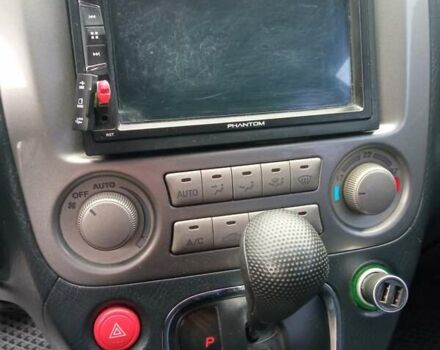 Серый Хонда Стрим, объемом двигателя 2 л и пробегом 240 тыс. км за 4350 $, фото 10 на Automoto.ua