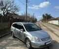 Сірий Хонда Стрім, об'ємом двигуна 2 л та пробігом 313 тис. км за 3800 $, фото 1 на Automoto.ua