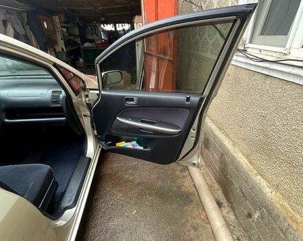 Серый Хонда Стрим, объемом двигателя 2 л и пробегом 270 тыс. км за 4900 $, фото 6 на Automoto.ua