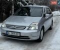 Сірий Хонда Стрім, об'ємом двигуна 2 л та пробігом 259 тис. км за 5500 $, фото 2 на Automoto.ua
