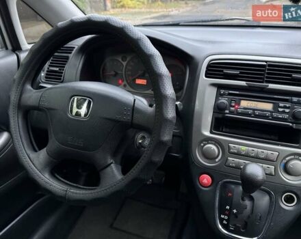 Сірий Хонда Стрім, об'ємом двигуна 2 л та пробігом 259 тис. км за 5500 $, фото 28 на Automoto.ua
