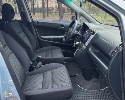 Сірий Хонда Стрім, об'ємом двигуна 2 л та пробігом 236 тис. км за 5499 $, фото 20 на Automoto.ua