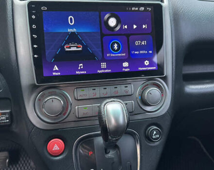 Сірий Хонда Стрім, об'ємом двигуна 2 л та пробігом 236 тис. км за 5499 $, фото 14 на Automoto.ua