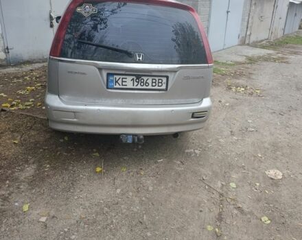 Серый Хонда Стрим, объемом двигателя 2 л и пробегом 450 тыс. км за 3650 $, фото 2 на Automoto.ua