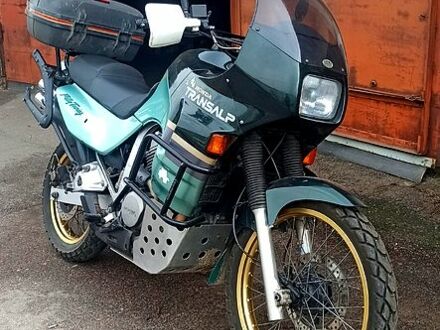 Хонда Transalp 600, об'ємом двигуна 0.6 л та пробігом 53 тис. км за 3050 $, фото 1 на Automoto.ua