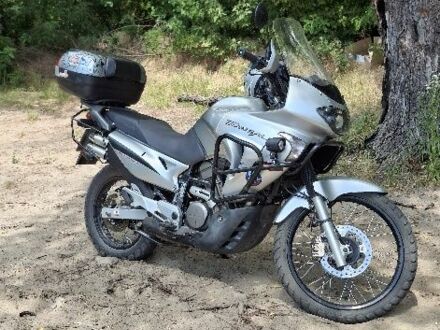 Хонда Трансалп, об'ємом двигуна 0.65 л та пробігом 0 тис. км за 4000 $, фото 1 на Automoto.ua