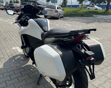 Белый Хонда VFR 1200F, объемом двигателя 1.2 л и пробегом 39 тыс. км за 8999 $, фото 8 на Automoto.ua