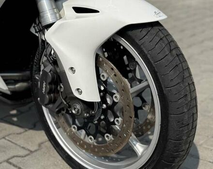 Белый Хонда VFR 1200F, объемом двигателя 1.2 л и пробегом 39 тыс. км за 8999 $, фото 15 на Automoto.ua