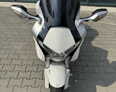 Белый Хонда VFR 1200F, объемом двигателя 1.2 л и пробегом 39 тыс. км за 8999 $, фото 1 на Automoto.ua