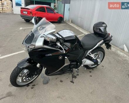 Чорний Хонда VFR 1200F, об'ємом двигуна 1.2 л та пробігом 145 тис. км за 9000 $, фото 3 на Automoto.ua