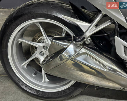 Хонда VFR 1200F, объемом двигателя 1.1 л и пробегом 34 тыс. км за 7900 $, фото 20 на Automoto.ua