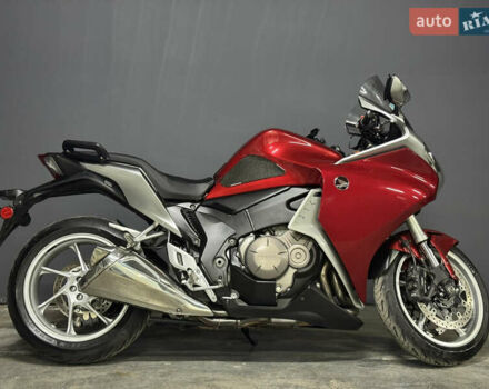 Хонда VFR 1200F, объемом двигателя 1.1 л и пробегом 34 тыс. км за 7900 $, фото 1 на Automoto.ua