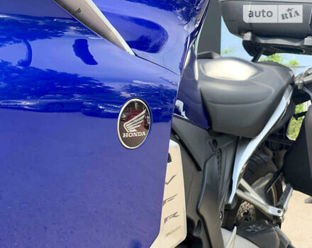 Синий Хонда VFR 1200F, объемом двигателя 1.2 л и пробегом 52 тыс. км за 7990 $, фото 9 на Automoto.ua