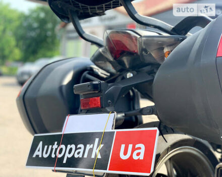 Синий Хонда VFR 1200F, объемом двигателя 1.2 л и пробегом 52 тыс. км за 7990 $, фото 12 на Automoto.ua