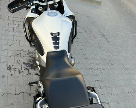Белый Хонда VFR 1200X Crosstourer, объемом двигателя 1.2 л и пробегом 33 тыс. км за 11000 $, фото 11 на Automoto.ua