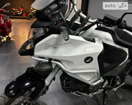 Білий Хонда VFR 1200X Crosstourer, об'ємом двигуна 1.24 л та пробігом 28 тис. км за 11300 $, фото 11 на Automoto.ua