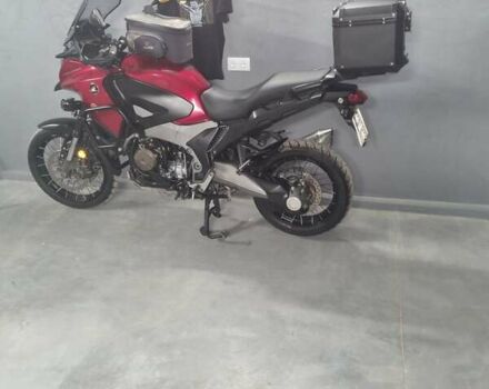Красный Хонда VFR 1200X Crosstourer, объемом двигателя 1.24 л и пробегом 74 тыс. км за 11200 $, фото 6 на Automoto.ua