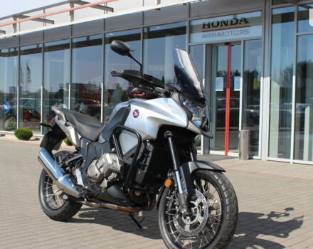 Хонда VFR 1200X Crosstourer, об'ємом двигуна 0 л та пробігом 0 тис. км за 14000 $, фото 3 на Automoto.ua