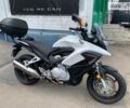 Белый Хонда VFR 800, объемом двигателя 0.8 л и пробегом 14 тыс. км за 8200 $, фото 2 на Automoto.ua