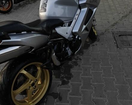 Хонда VFR 800, об'ємом двигуна 0.8 л та пробігом 0 тис. км за 4600 $, фото 4 на Automoto.ua