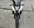 Хонда VFR 800X Crossrunner 2012 в Харькове на Automoto.ua Белый Хонда VFR 800X Crossrunner, объемом двигателя 0.8 л и пробегом 30 тыс. км за 7700 $, фото 7 на Automoto.ua