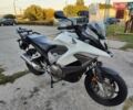 Хонда VFR 800X Crossrunner 2012 в Харькове на Automoto.ua Белый Хонда VFR 800X Crossrunner, объемом двигателя 0.8 л и пробегом 30 тыс. км за 7700 $, фото 5 на Automoto.ua