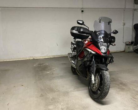 Красный Хонда VFR 800X Crossrunner, объемом двигателя 0.78 л и пробегом 50 тыс. км за 9000 $, фото 1 на Automoto.ua