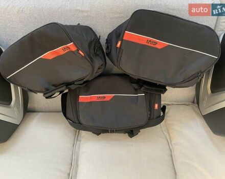 Красный Хонда VFR 800X Crossrunner, объемом двигателя 0.78 л и пробегом 50 тыс. км за 9000 $, фото 11 на Automoto.ua