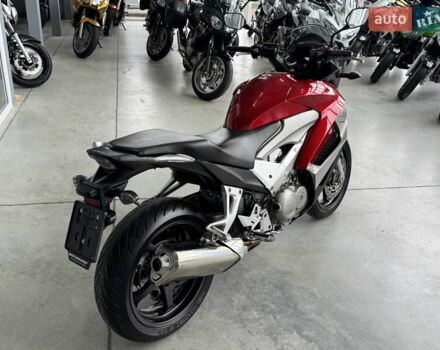 Хонда VFR 800X Crossrunner, объемом двигателя 0.8 л и пробегом 35 тыс. км за 6999 $, фото 2 на Automoto.ua