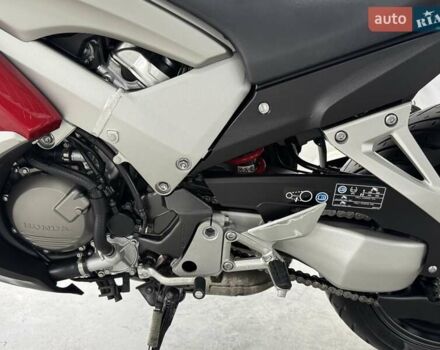 Хонда VFR 800X Crossrunner, объемом двигателя 0.8 л и пробегом 35 тыс. км за 6999 $, фото 10 на Automoto.ua