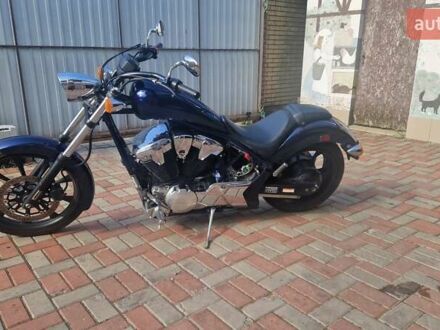 Хонда VT 1300CX Fury 2019 в Сумах на Automoto.ua Синий Хонда VT 1300CX Fury, объемом двигателя 1.31 л и пробегом 10 тыс. км за 9250 $, фото 1 на Automoto.ua