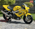 Желтый Хонда VTR 1000, объемом двигателя 1 л и пробегом 33 тыс. км за 4750 $, фото 9 на Automoto.ua