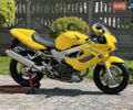 Желтый Хонда VTR 1000, объемом двигателя 1 л и пробегом 33 тыс. км за 4750 $, фото 1 на Automoto.ua