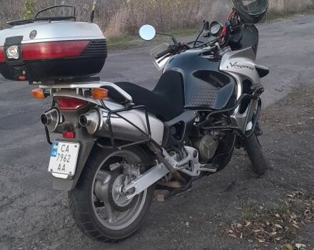 Хонда Варадеро, объемом двигателя 1 л и пробегом 0 тыс. км за 4400 $, фото 5 на Automoto.ua