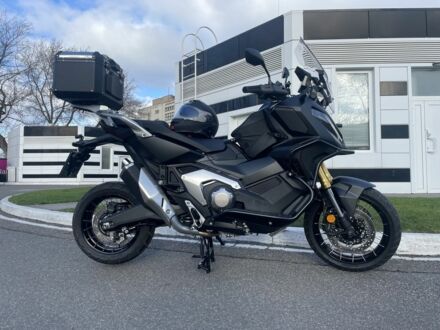 Хонда X-ADV, объемом двигателя 0.75 л и пробегом 0 тыс. км за 12000 $, фото 1 на Automoto.ua