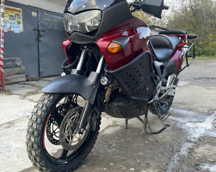 Червоний Хонда XL 1000V Varadero, об'ємом двигуна 1 л та пробігом 60 тис. км за 3990 $, фото 7 на Automoto.ua