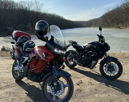 Червоний Хонда XL 1000V Varadero, об'ємом двигуна 1 л та пробігом 115 тис. км за 3500 $, фото 8 на Automoto.ua