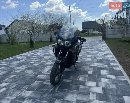 Хонда XL 1000V Varadero, объемом двигателя 1 л и пробегом 48 тыс. км за 4700 $, фото 3 на Automoto.ua