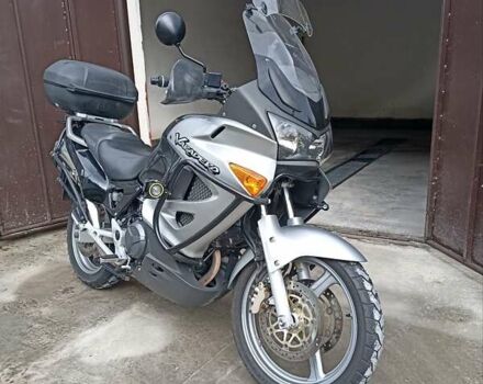 Серый Хонда XL 1000V Varadero, объемом двигателя 1 л и пробегом 65 тыс. км за 5800 $, фото 9 на Automoto.ua