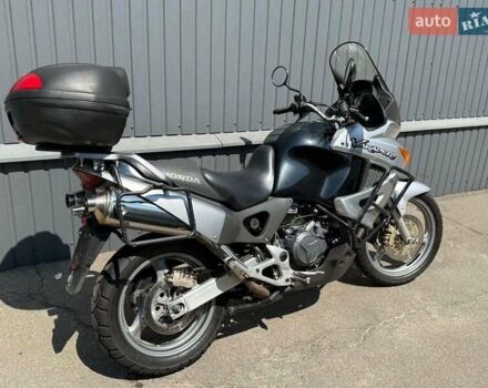 Серый Хонда XL 1000V Varadero, объемом двигателя 1 л и пробегом 63 тыс. км за 5800 $, фото 3 на Automoto.ua