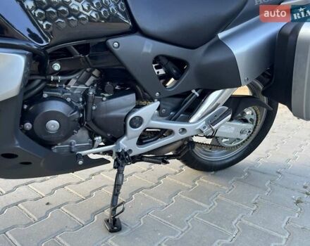 Серый Хонда XL 1000V Varadero, объемом двигателя 1 л и пробегом 28 тыс. км за 7800 $, фото 9 на Automoto.ua