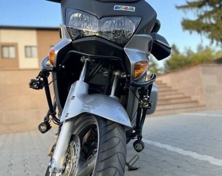 Серый Хонда XL 1000V Varadero, объемом двигателя 1 л и пробегом 28 тыс. км за 7800 $, фото 4 на Automoto.ua