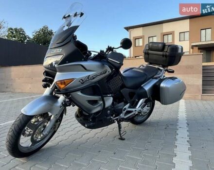 Серый Хонда XL 1000V Varadero, объемом двигателя 1 л и пробегом 28 тыс. км за 7800 $, фото 6 на Automoto.ua