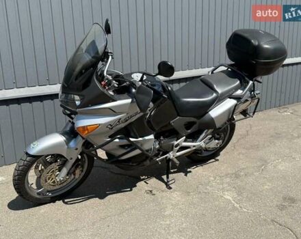 Серый Хонда XL 1000V Varadero, объемом двигателя 1 л и пробегом 63 тыс. км за 5800 $, фото 6 на Automoto.ua