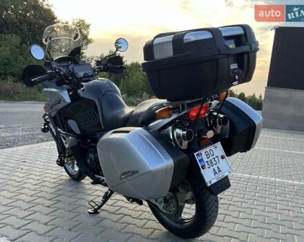 Серый Хонда XL 1000V Varadero, объемом двигателя 1 л и пробегом 28 тыс. км за 7800 $, фото 13 на Automoto.ua