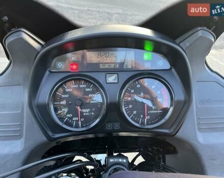 Серый Хонда XL 1000V Varadero, объемом двигателя 1 л и пробегом 28 тыс. км за 7800 $, фото 10 на Automoto.ua