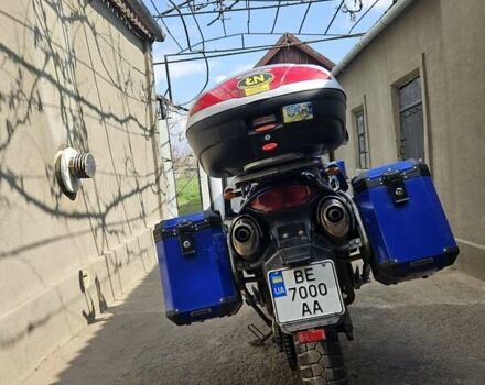 Синий Хонда XL 1000V Varadero, объемом двигателя 1 л и пробегом 85 тыс. км за 5800 $, фото 2 на Automoto.ua
