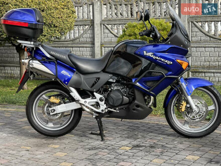 Синий Хонда XL 1000V Varadero, объемом двигателя 1 л и пробегом 41 тыс. км за 6250 $, фото 1 на Automoto.ua