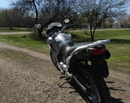 Серый Хонда XL 125V Varadero, объемом двигателя 0 л и пробегом 50 тыс. км за 1600 $, фото 3 на Automoto.ua